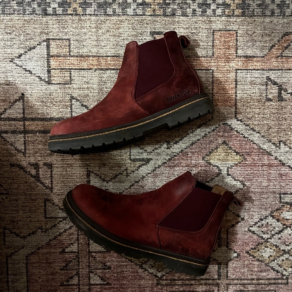 Birkenstock Burgundy Boots🍓❄️🌳